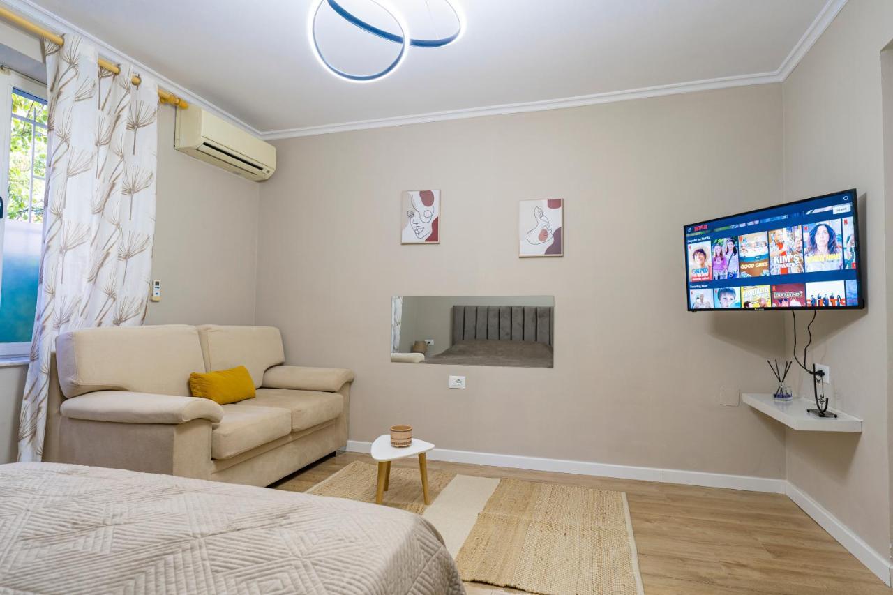New Bazaar Cane Apartment 2 Tirana Zewnętrze zdjęcie