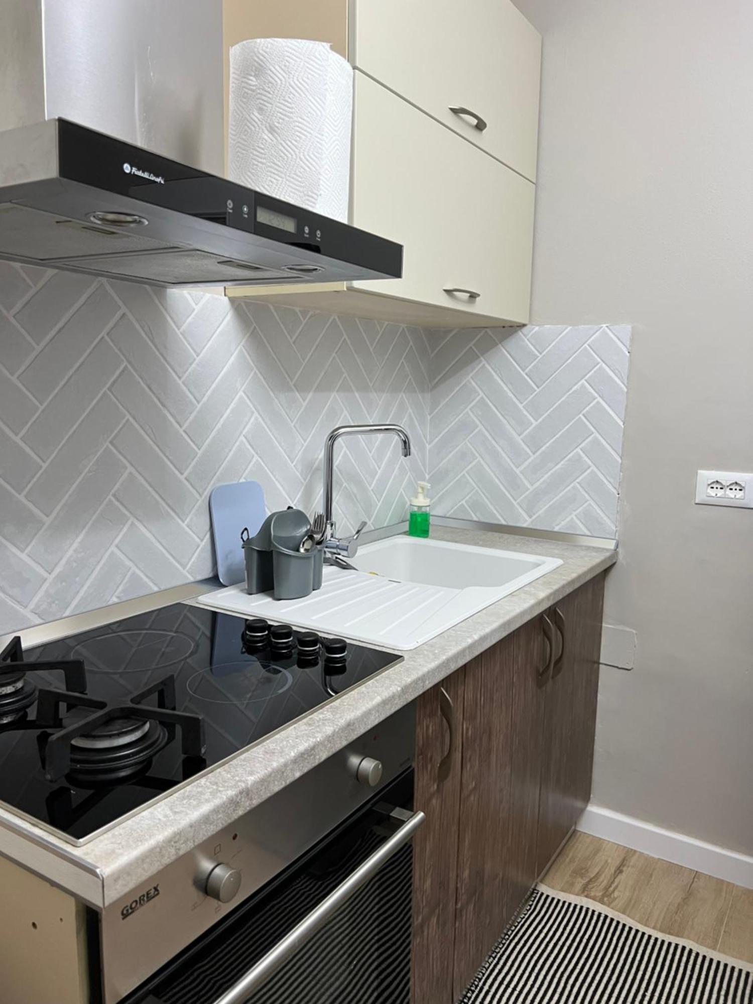 New Bazaar Cane Apartment 2 Tirana Zewnętrze zdjęcie